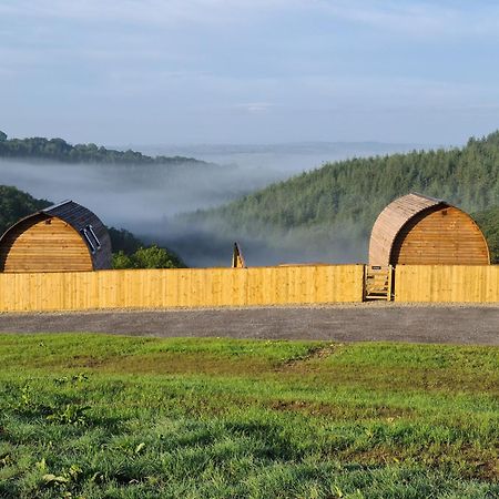 Rivendell Farm By Wigwam Holidays 카마던 외부 사진